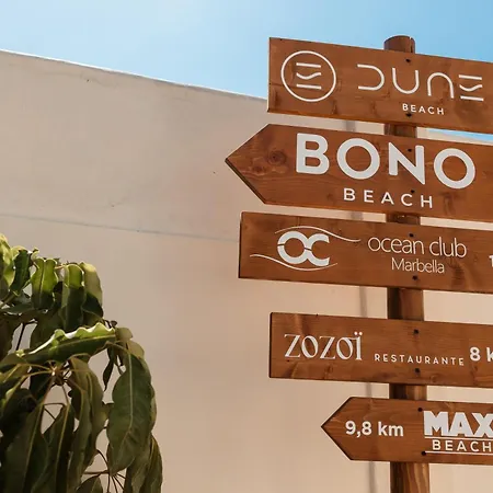 Nyaraló 3-story Townhouse For 7, Newly Renovated, Terrace, Bbq, And Access In Arenal, Marbella